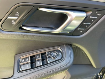 Porsche Macan 2.0 265cv pdk (17)