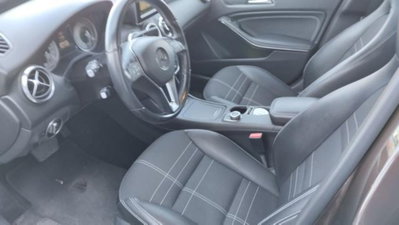 Mercedes-Benz Classe A 180 CDI Automatic Night Edition (11)