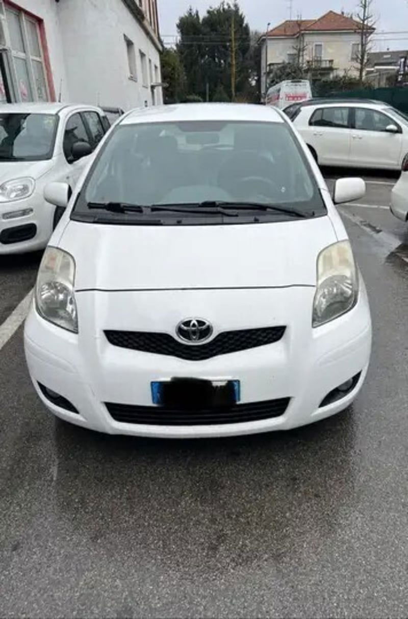 Toyota Yaris 1.3 3 porte Lounge