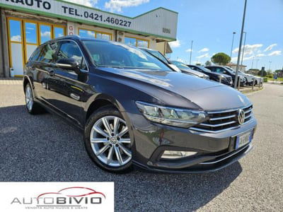 Volkswagen Passat Variant 2.0 TDI SCR EVO DSG Business usata