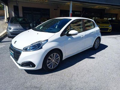 Peugeot 208 82 5 porte Active usata