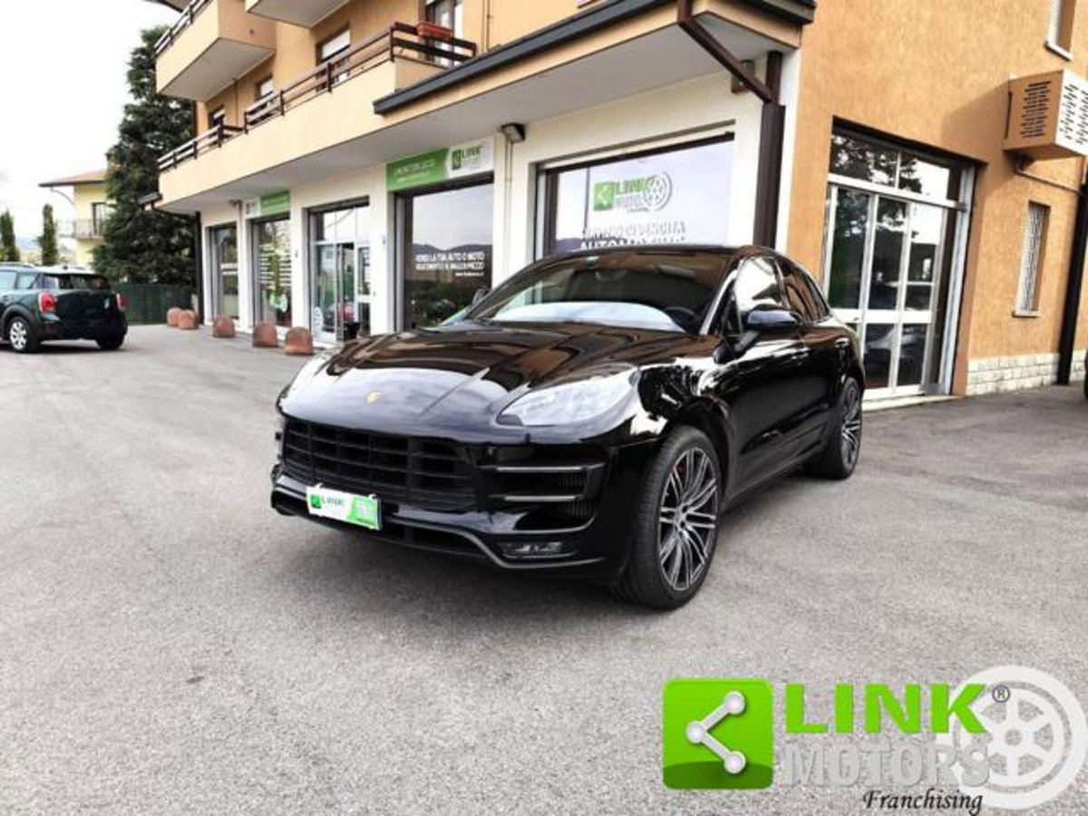 Porsche Macan Turbo Performance