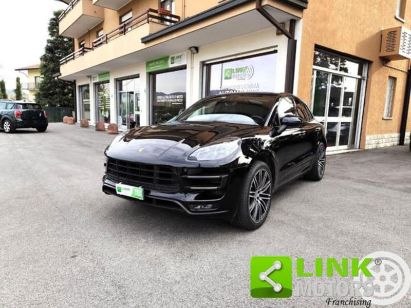 Porsche Macan Turbo Performance