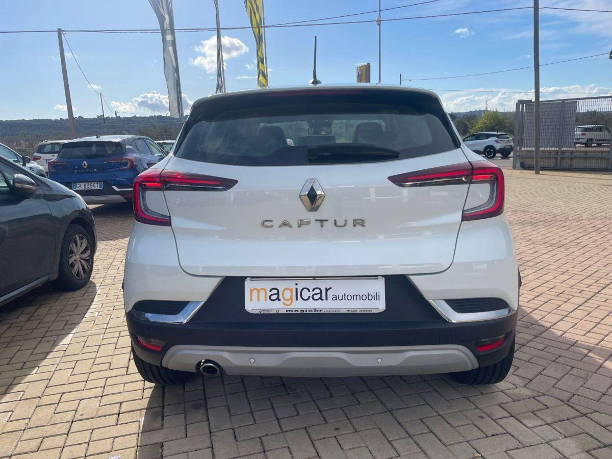 Renault Captur Blue dCi 95 CV Life (4)