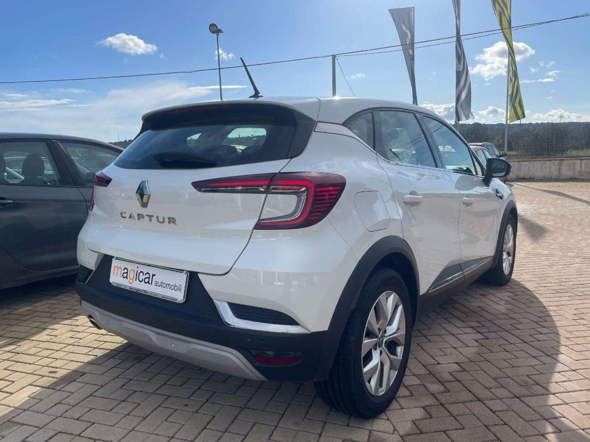 Renault Captur Blue dCi 95 CV Life (5)