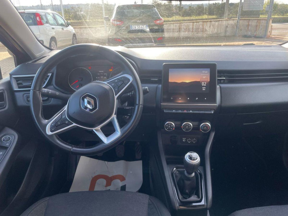 Renault Clio Blue dCi 100 CV 5 porte Business (10)