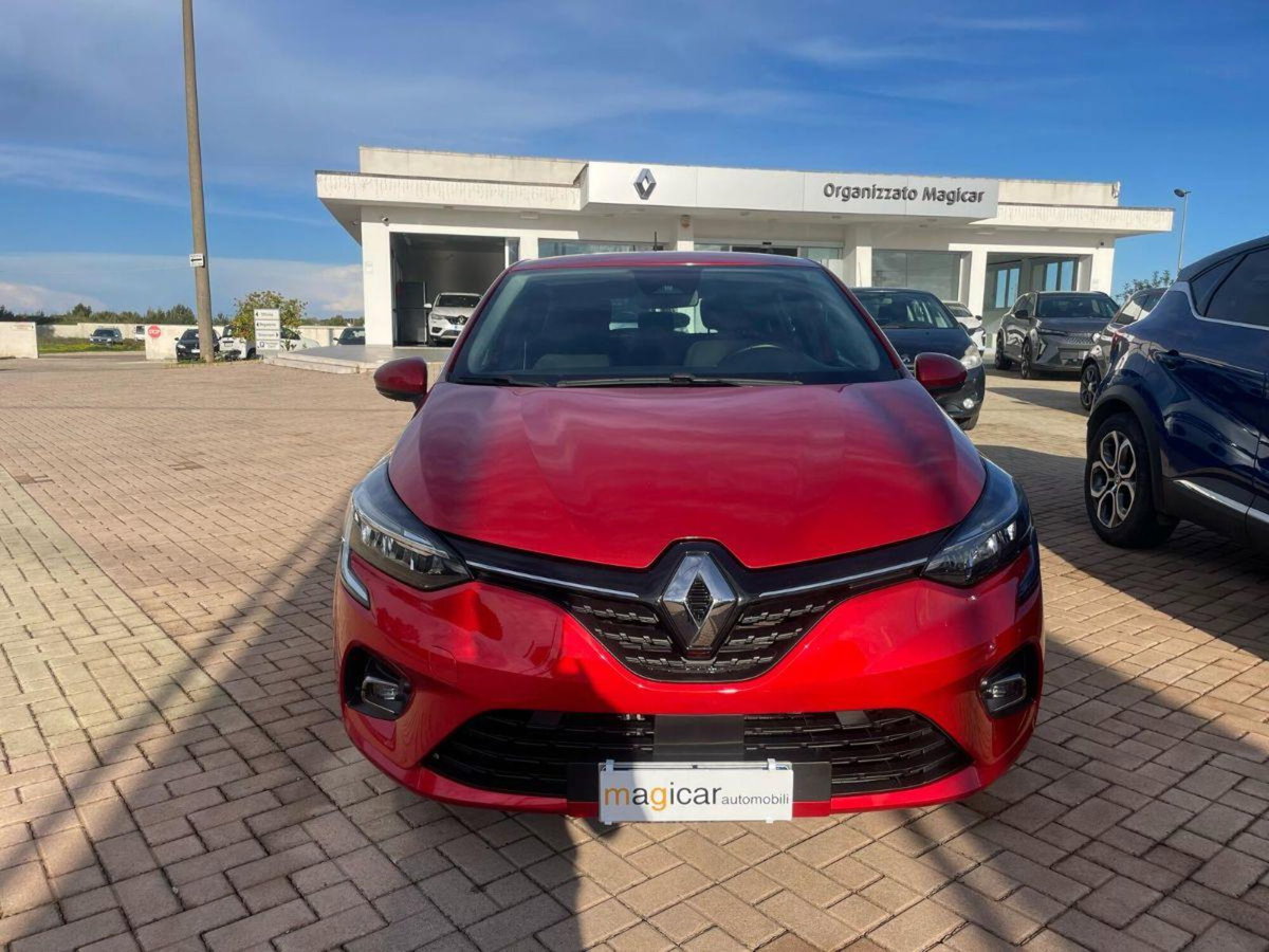 Renault Clio Blue dCi 100 CV 5 porte Business (2)