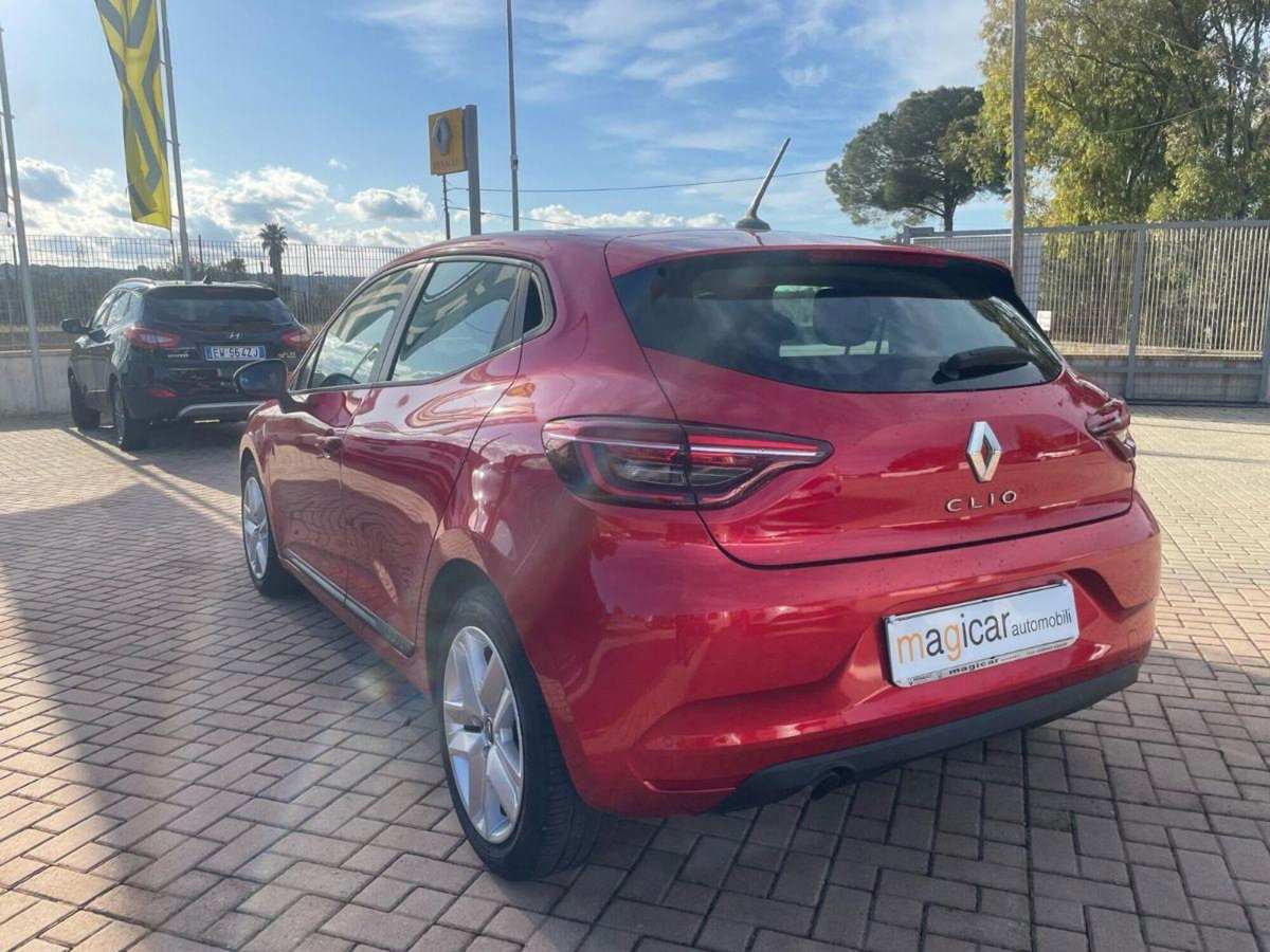Renault Clio Blue dCi 100 CV 5 porte Business (5)