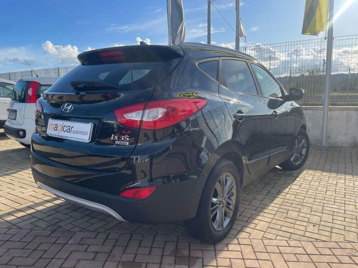 Hyundai ix35 1.7 CRDi 2WD Xpossible (5)