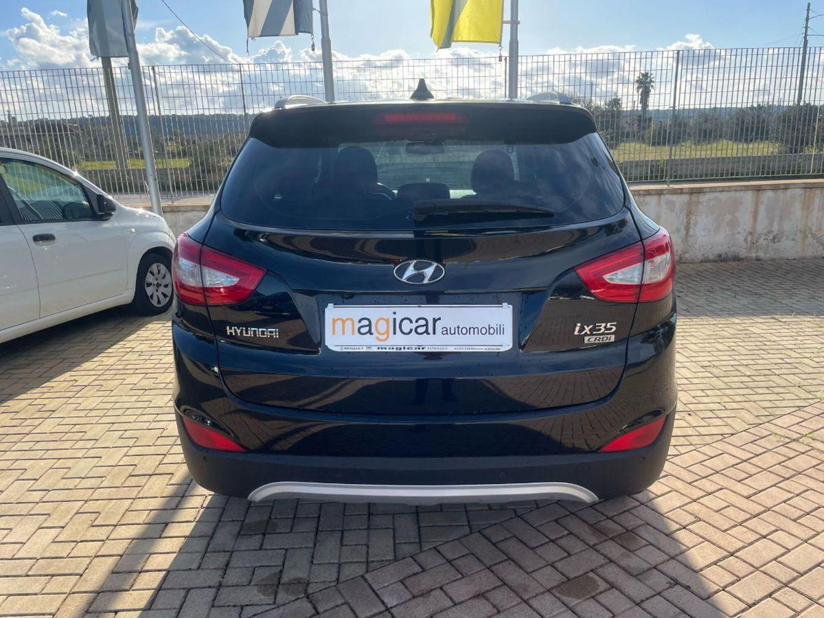 Hyundai ix35 1.7 CRDi 2WD Xpossible (6)