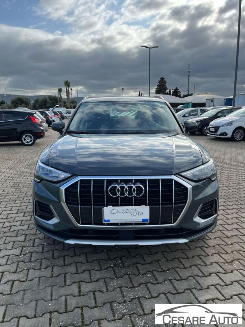 Audi Q3 35 2.0 tdi s-tronic