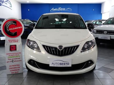 Lancia Ypsilon 1.0 FireFly 5 porte S&S Hybrid Gold Plus usata