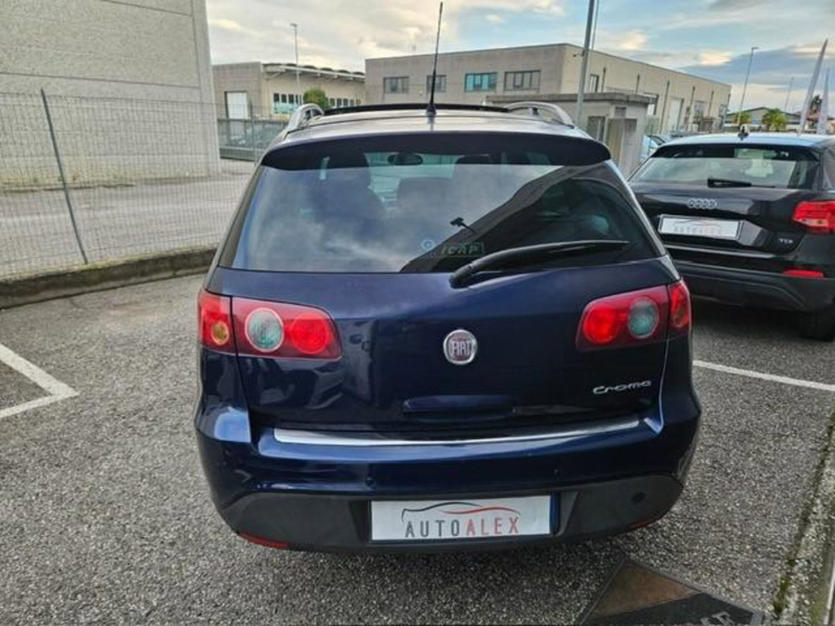 Fiat Croma 1.9 Multijet 16V Emotion (3)