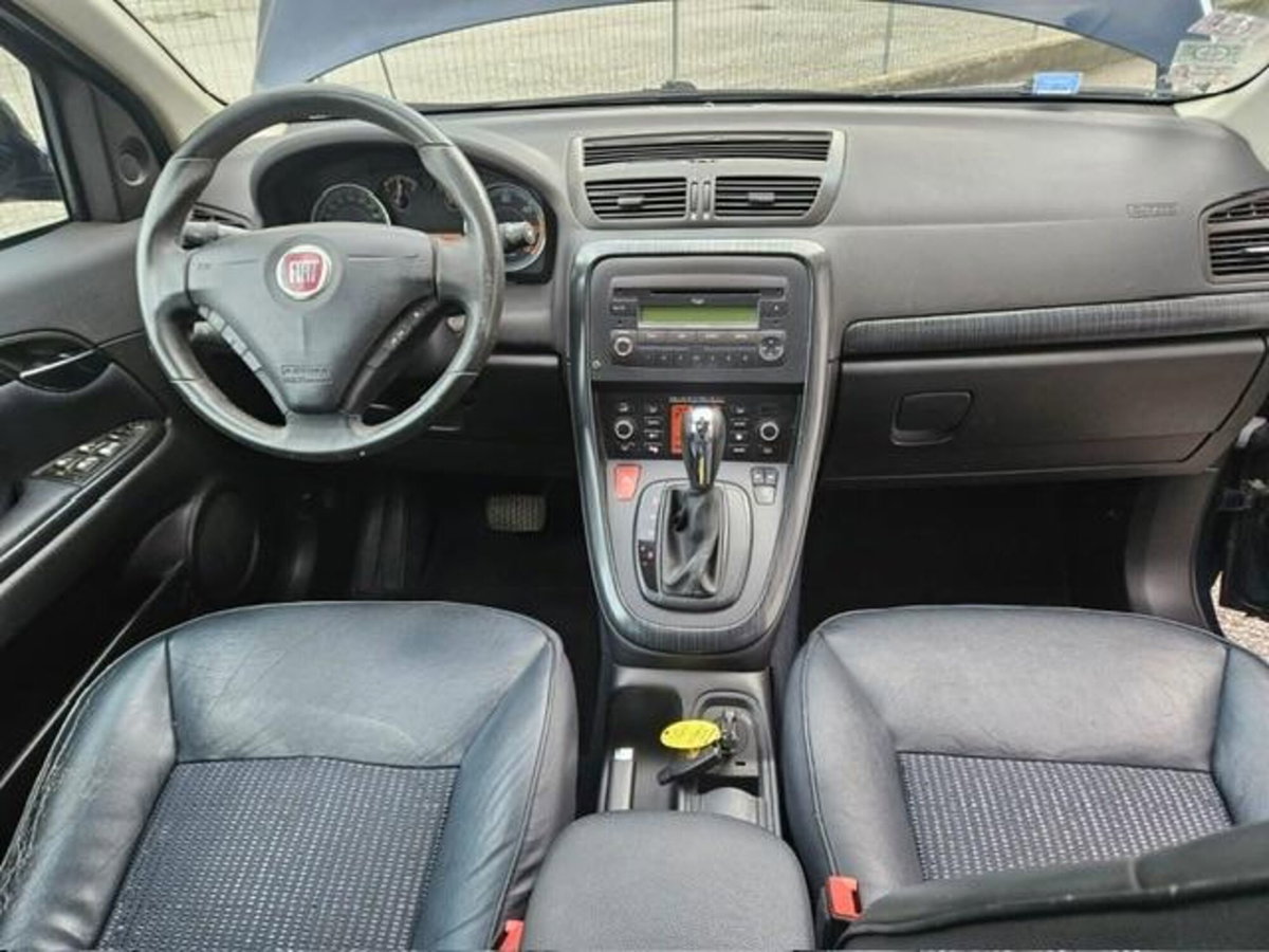 Fiat Croma 1.9 Multijet 16V Emotion (7)