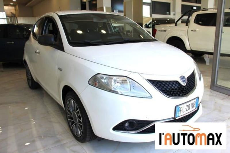 Lancia Ypsilon 1.3 MJT 16V 95 CV 5 porte S&S Gold