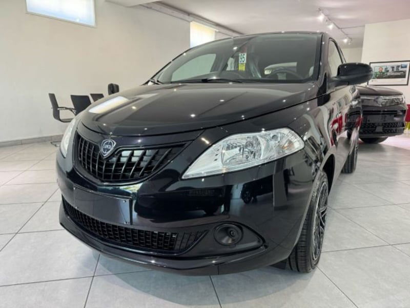 Lancia Ypsilon 1.0 FireFly 5 porte S&S Hybrid Gold Plus