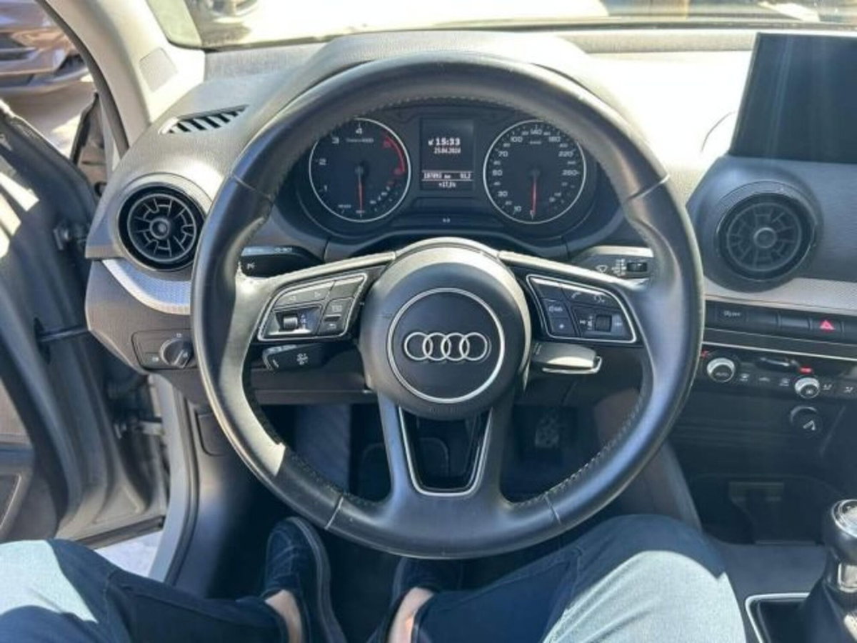 Audi Q2 Q2 1.6 TDI (14)