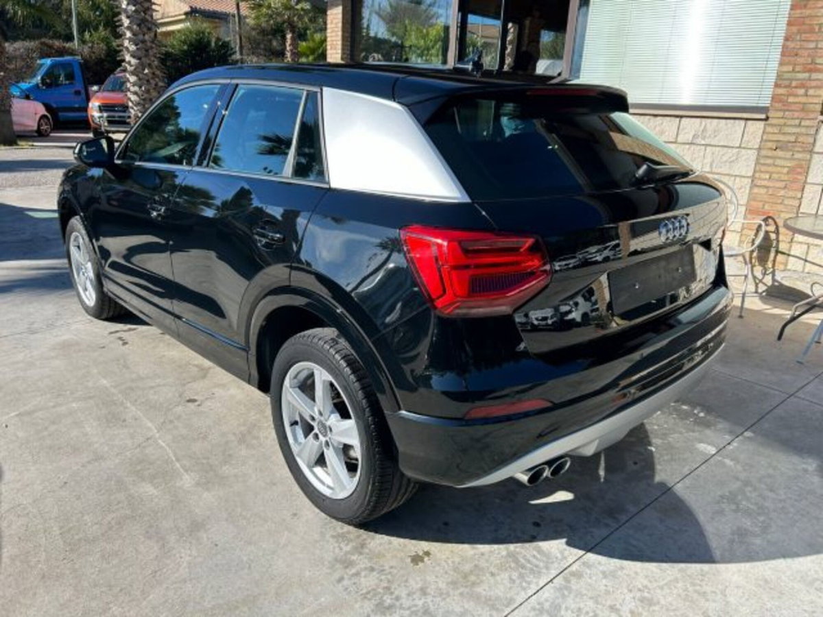 Audi Q2 Q2 35 TDI (5)