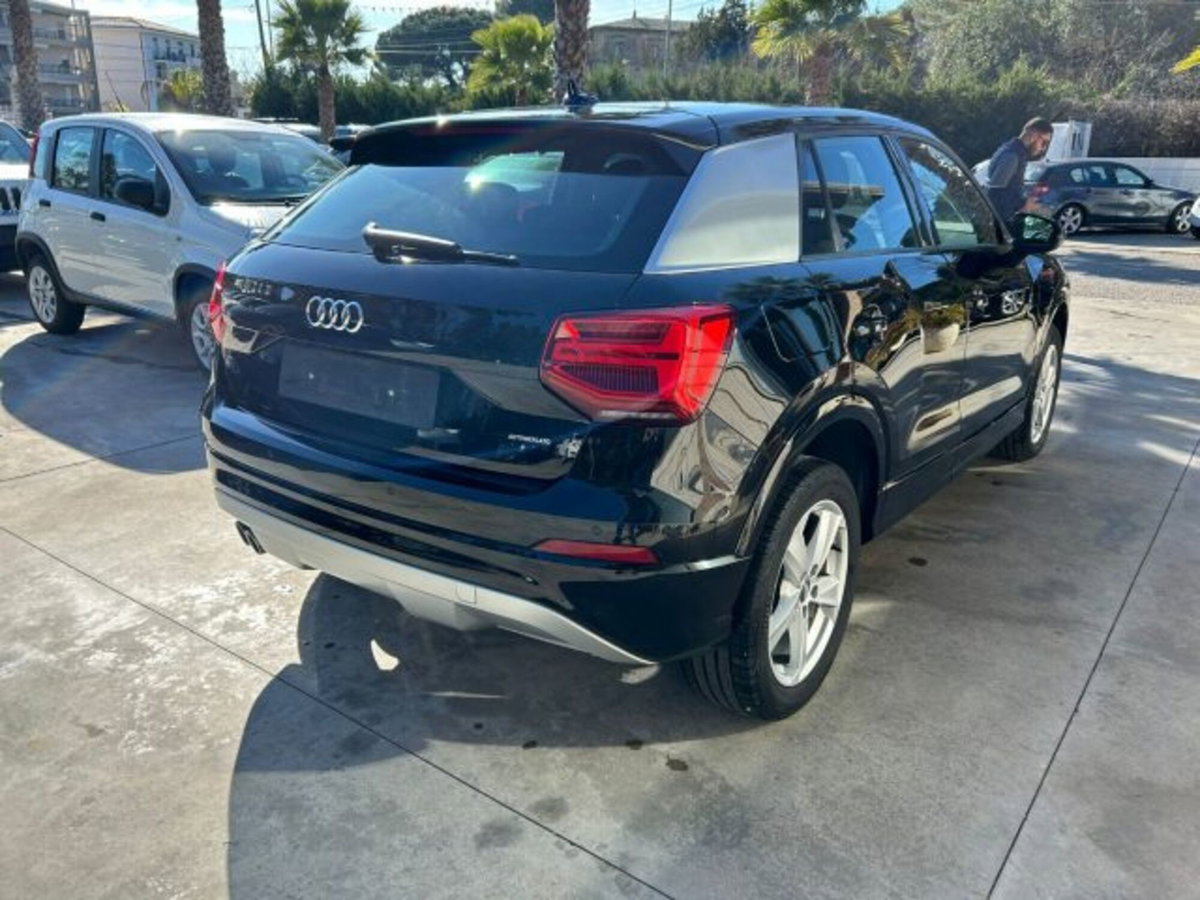 Audi Q2 Q2 35 TDI (7)