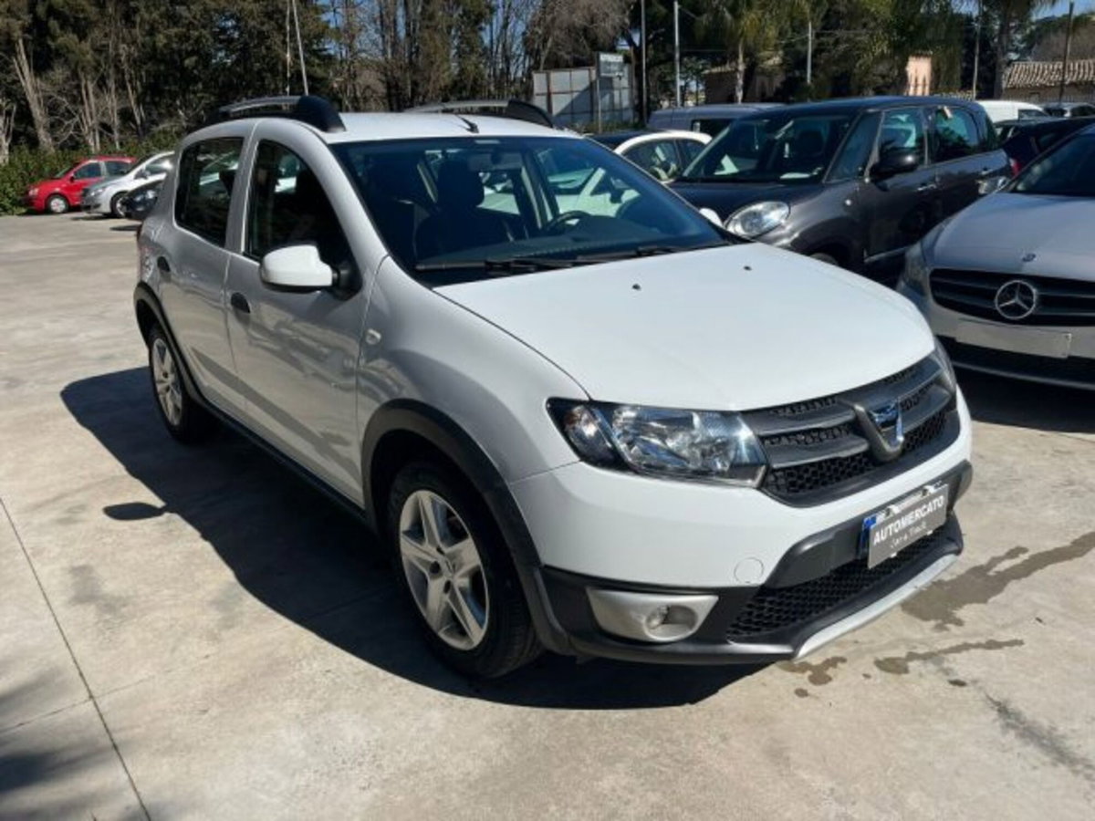 Dacia Sandero Stepway 1.5 dCi 8V 90CV (3)