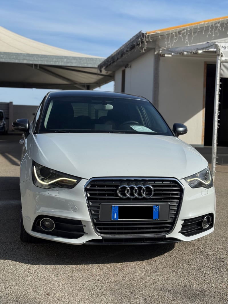 Audi A1 1.6 TDI 105 CV S line edition plus