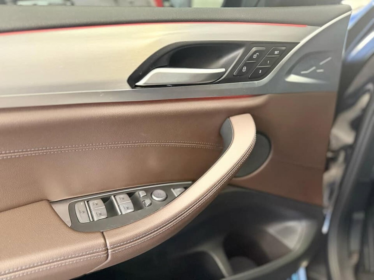 BMW X4 xDrive20d (14)