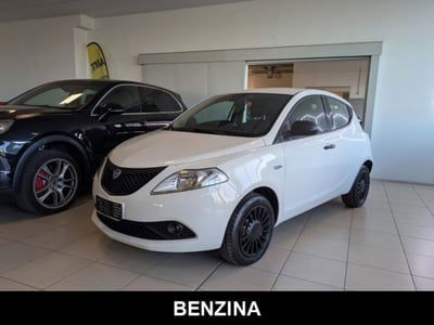 Lancia Ypsilon 1.2 69 CV 5 porte S&S Elefantino Blu usata