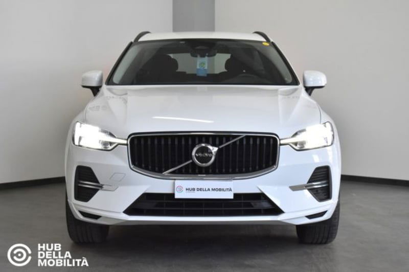 Volvo XC60 B4 Geartronic Momentum Pro