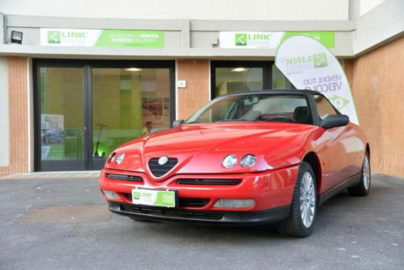 Alfa Romeo Spider 2.0i 16V Twin Spark cat