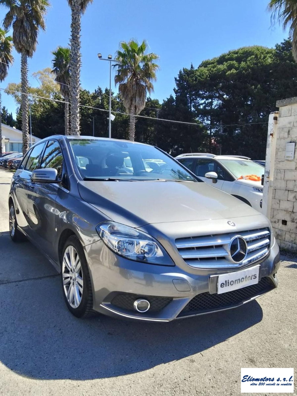 Mercedes-Benz Classe B 180 CDI BlueEFFICIENCY Executive (2)