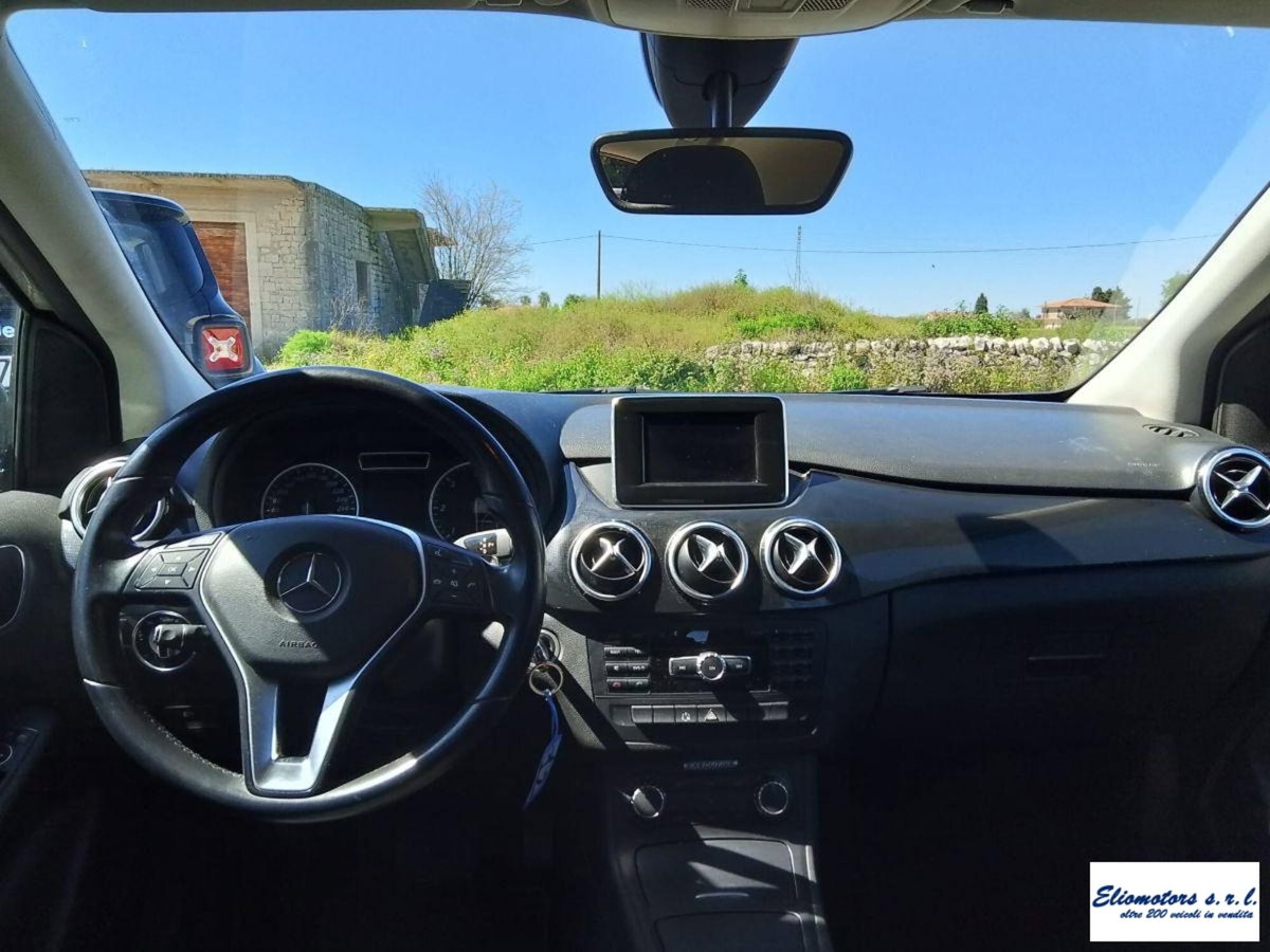 Mercedes-Benz Classe B 180 CDI BlueEFFICIENCY Executive (4)