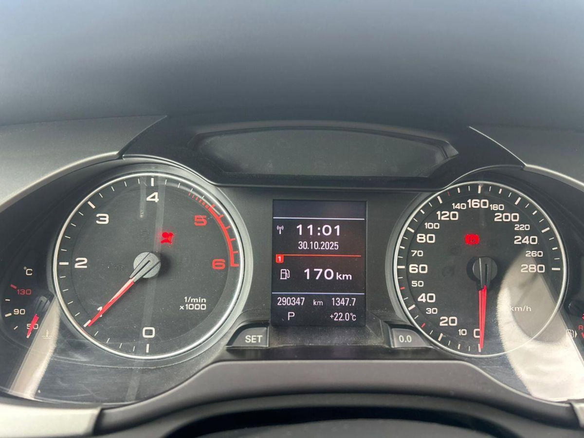 Audi A4 Avant 2.0 TDI 143CV F.AP. (11)
