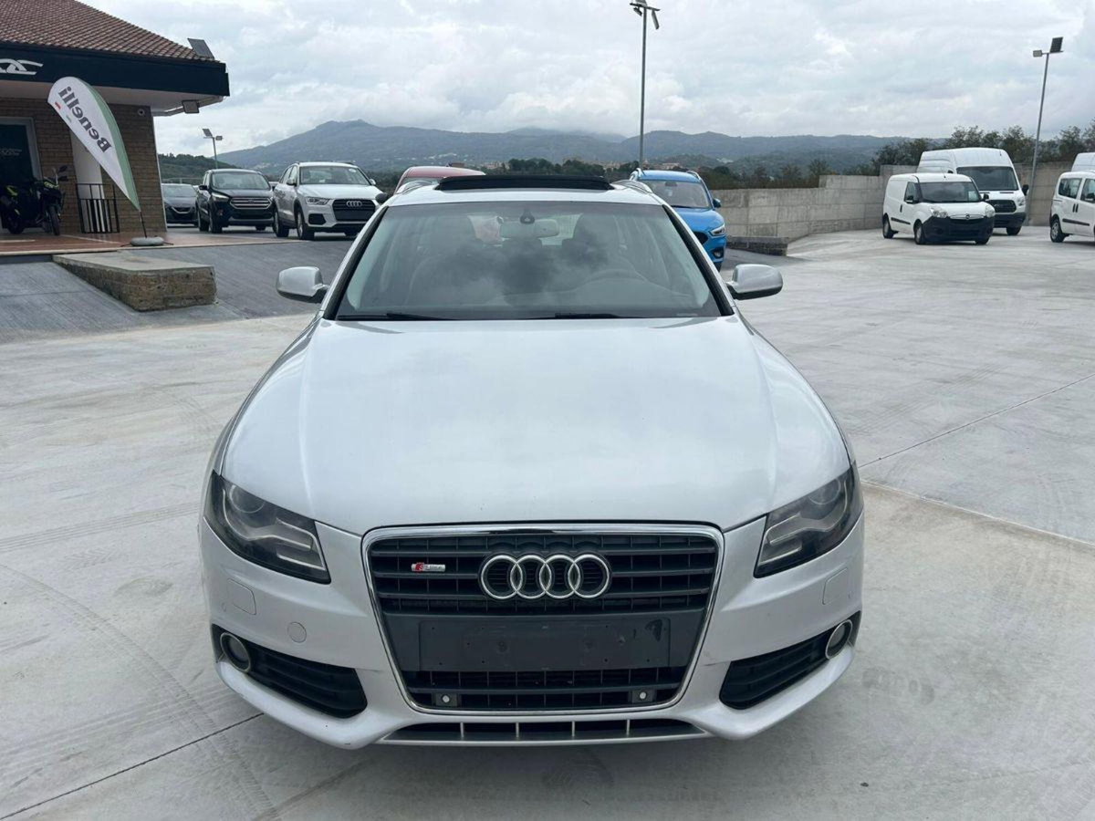 Audi A4 Avant 2.0 TDI 143CV F.AP. (2)