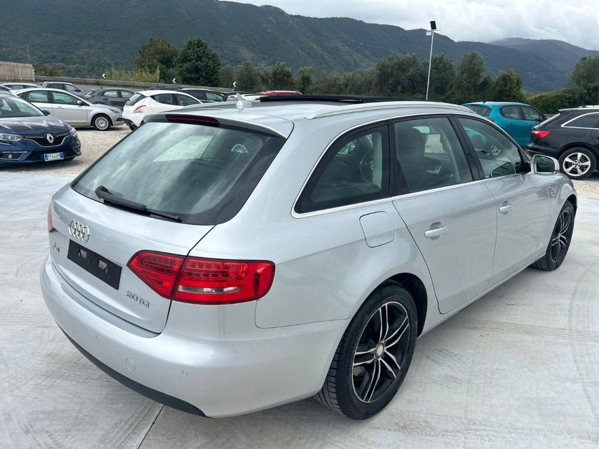 Audi A4 Avant 2.0 TDI 143CV F.AP. (5)