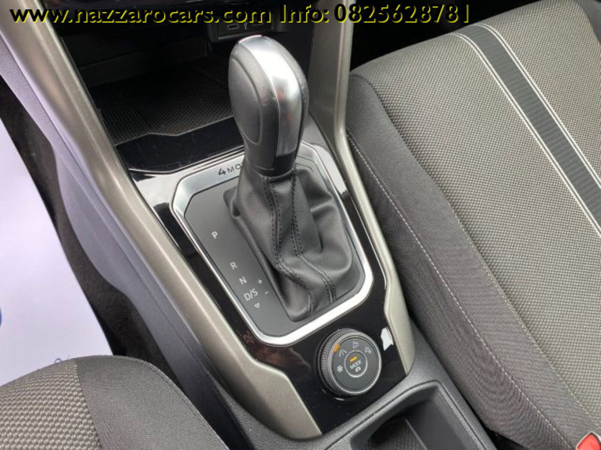 Volkswagen T-Roc 2.0 tdi R-Line 4motion 150cv dsg (15)