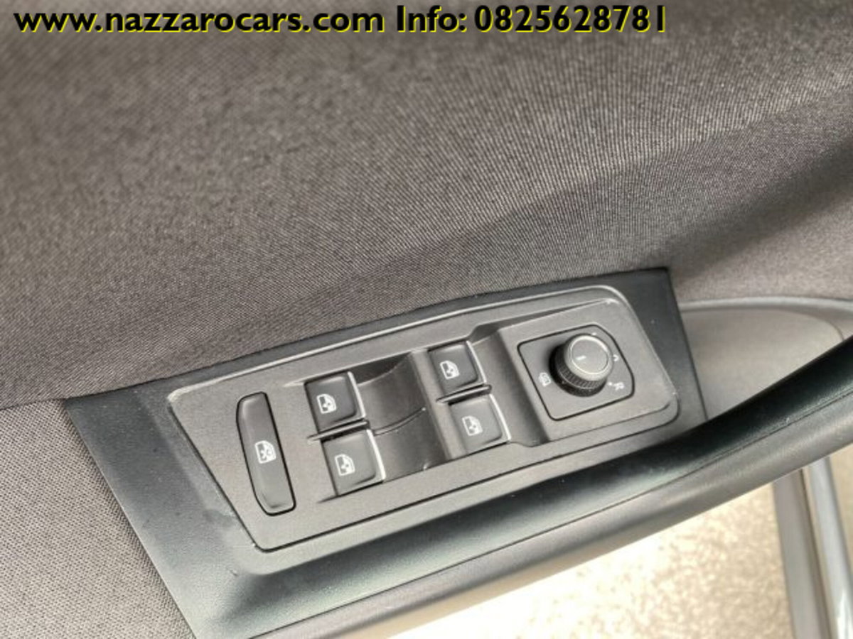 Volkswagen T-Roc 2.0 tdi R-Line 4motion 150cv dsg (8)