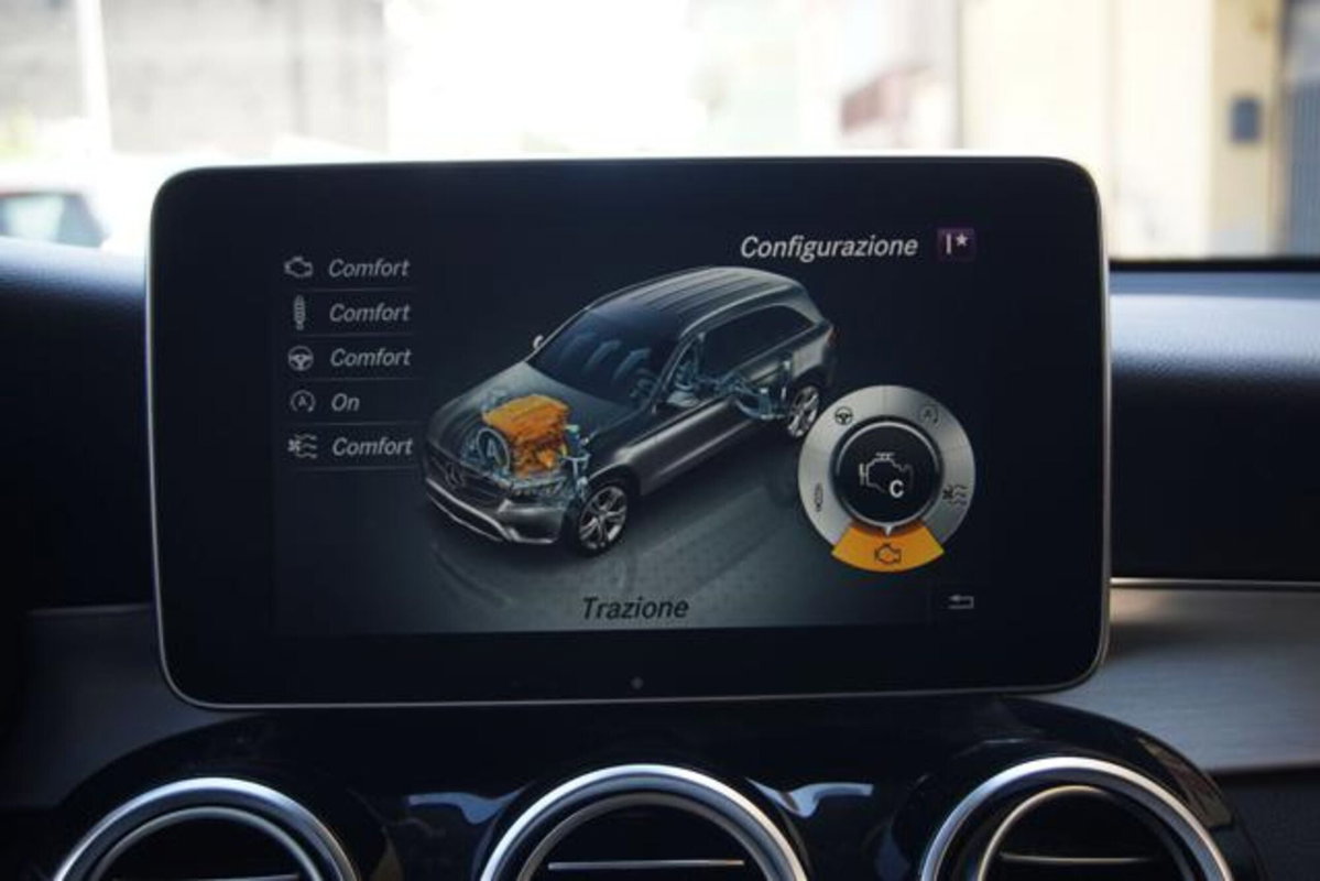 Mercedes-Benz GLC SUV 250 d 4Matic Premium (15)