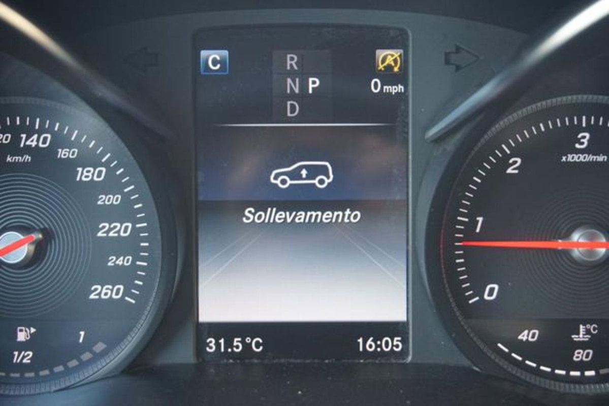 Mercedes-Benz GLC SUV 250 d 4Matic Premium (18)