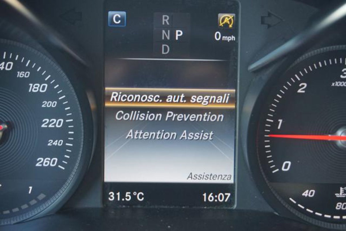 Mercedes-Benz GLC SUV 250 d 4Matic Premium (19)