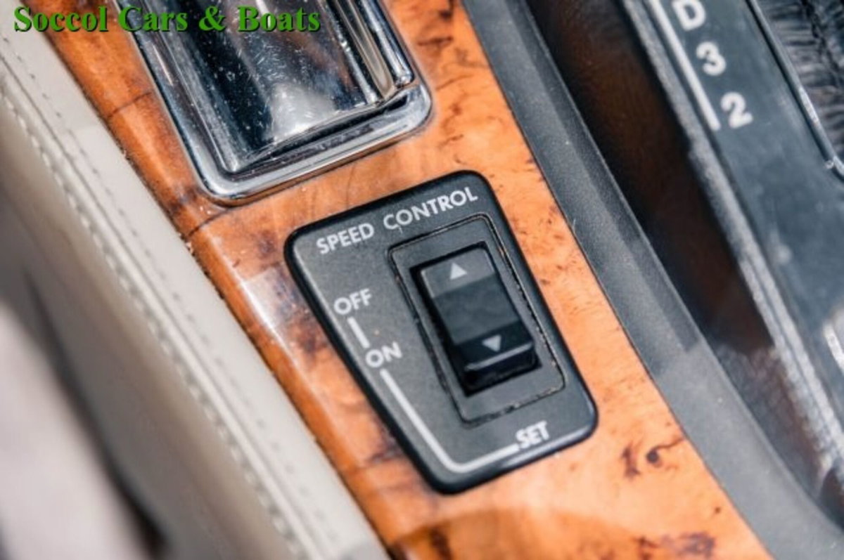 Jaguar XJS 4.0 cat Convertible (19)