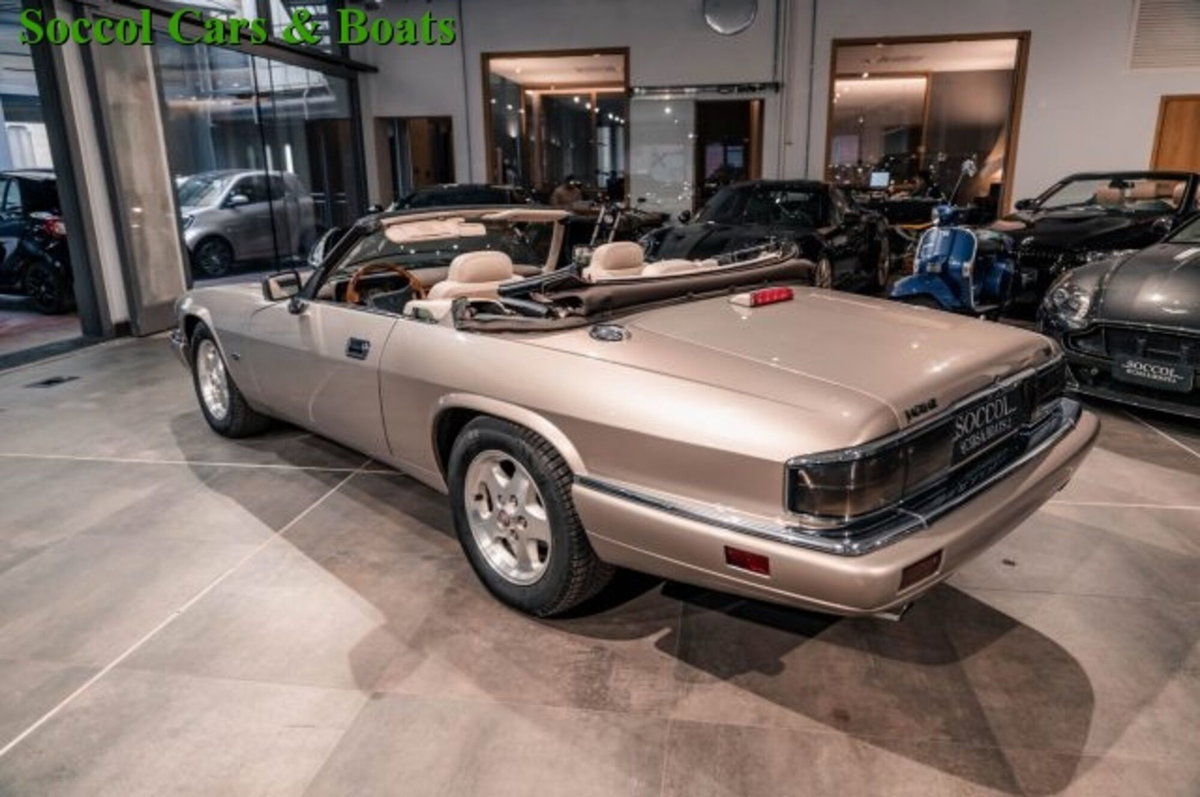 Jaguar XJS 4.0 cat Convertible (5)