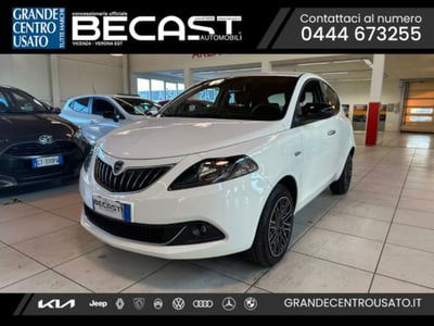 Lancia Ypsilon 1.0 FireFly 5 porte S&S Hybrid Gold Plus usata