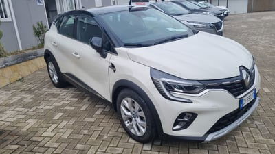 Renault Captur Plug-in Hybrid E-Tech 160 CV Intens usata