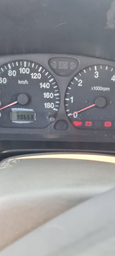 Suzuki Jimny 1.5 DDiS cat 4WD (10)