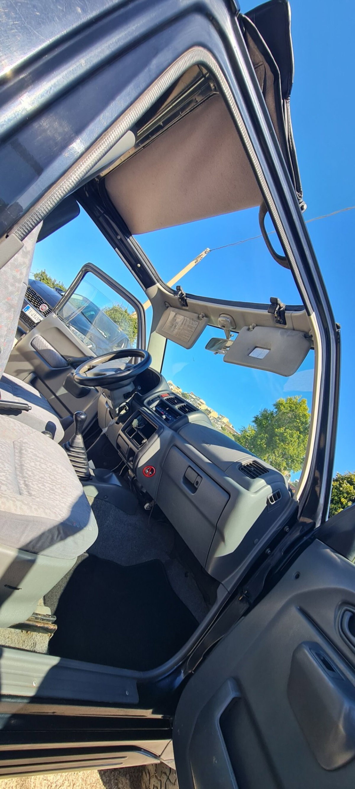 Suzuki Jimny 1.5 DDiS cat 4WD (13)