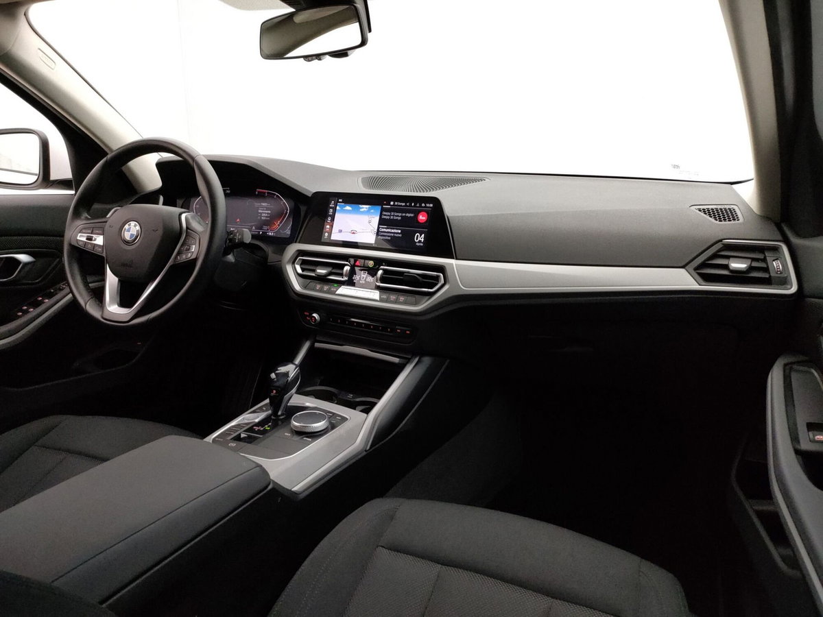 BMW Serie 3 Touring 320d  Business Advantage (11)