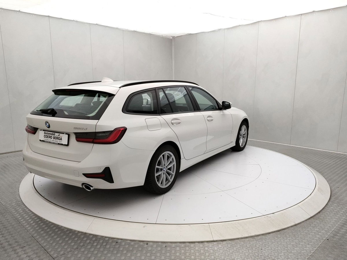 BMW Serie 3 Touring 320d  Business Advantage (4)