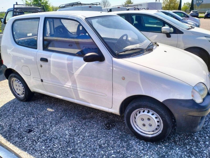 Fiat Seicento 1.1i cat Brush