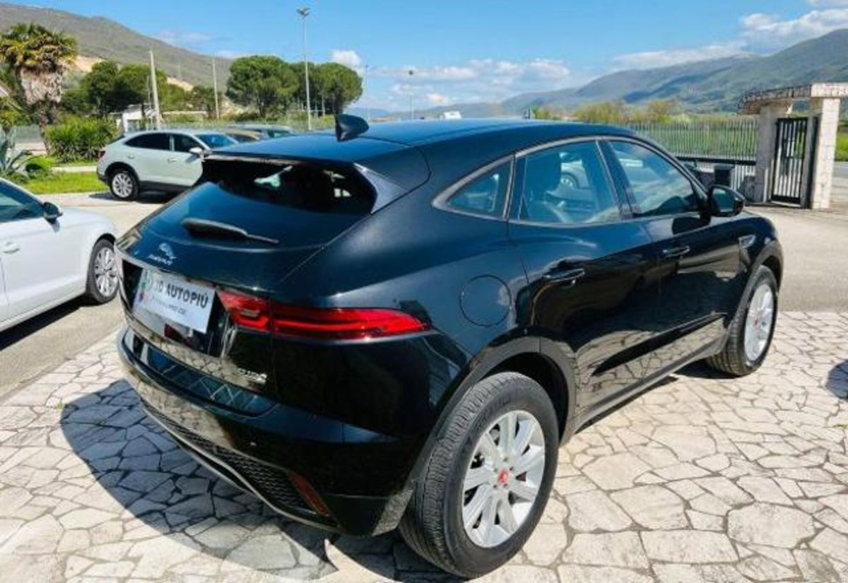 Jaguar E-Pace 2.0D 150 CV AWD S (11)