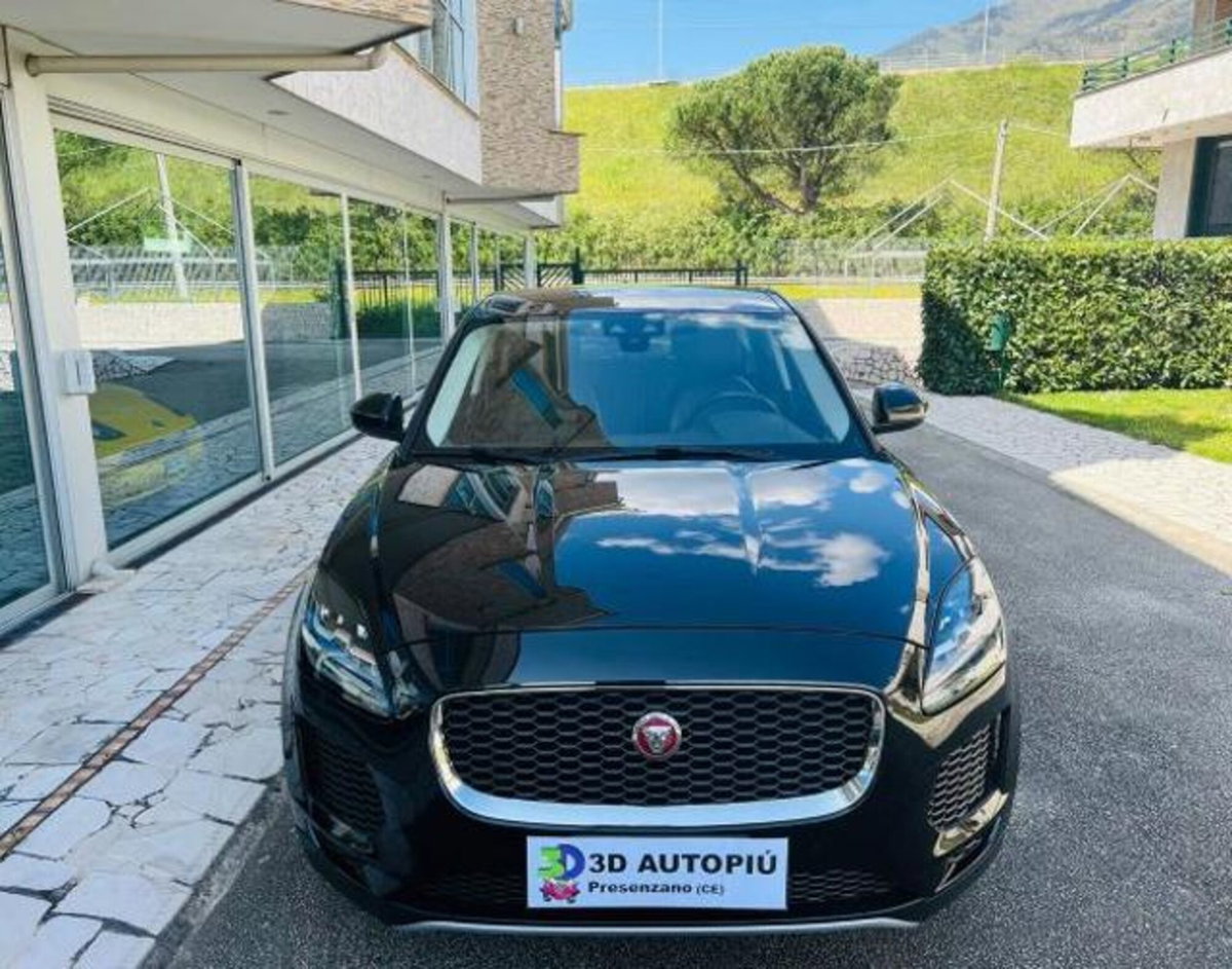 Jaguar E-Pace 2.0D 150 CV AWD S (19)